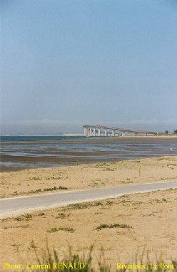 Le Pont vu de Rivedoux